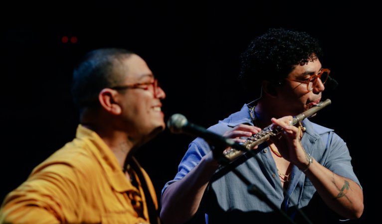 Centro Cultural Belchior recebe show gratuito 'Clássicos do Forró', com Mateus e Marcelo, neste fim 